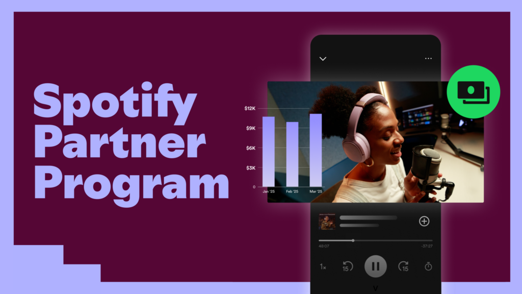 Micrófono de pódcast profesional junto a una pantalla con el logotipo de Spotify.