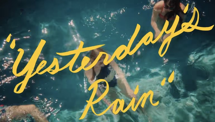 Robyn Hitchcock en una escena de su nuevo videoclip Yesterday's rain